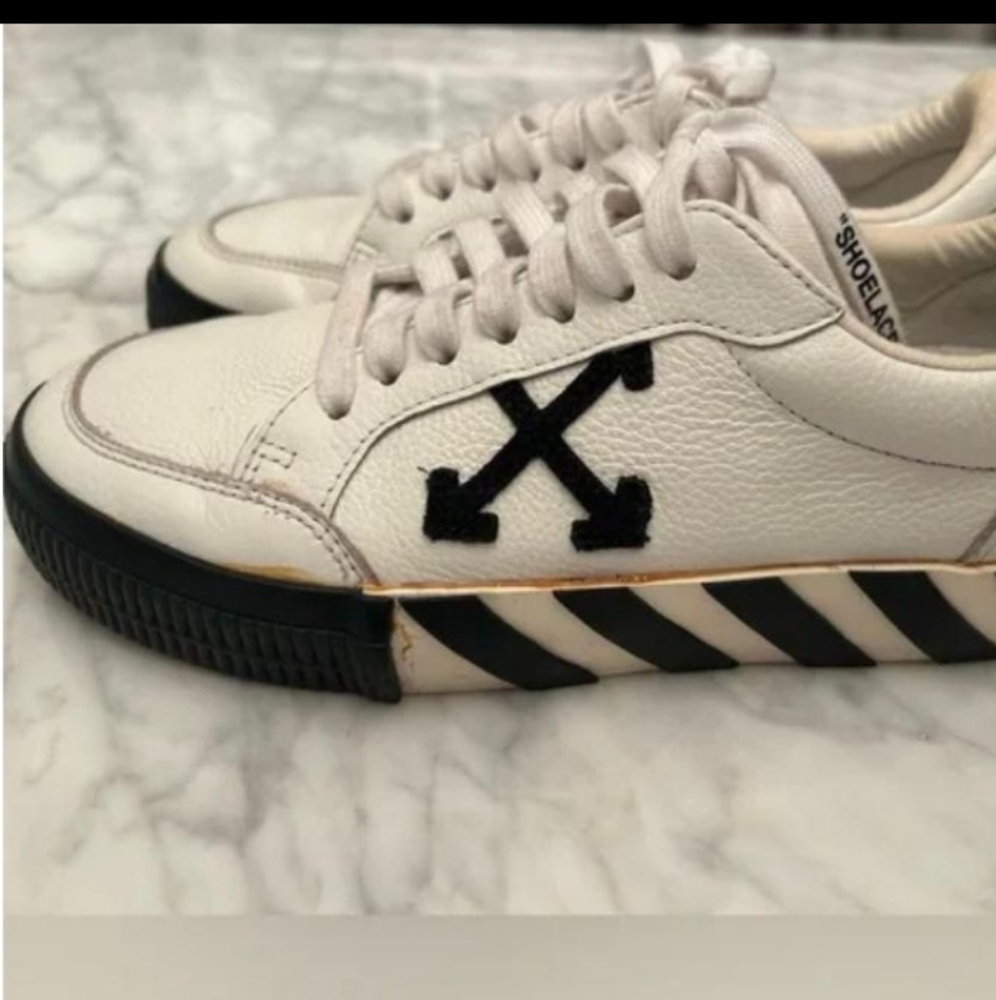Off-White Women's Sneakers - White and Black
